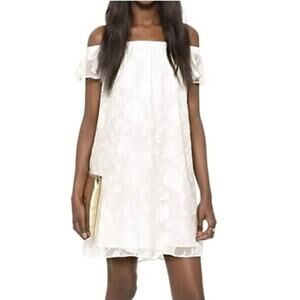 Cooper And Ella Women’s Size XS‎ Off Shoulder Dress Ruffle Sleeve White